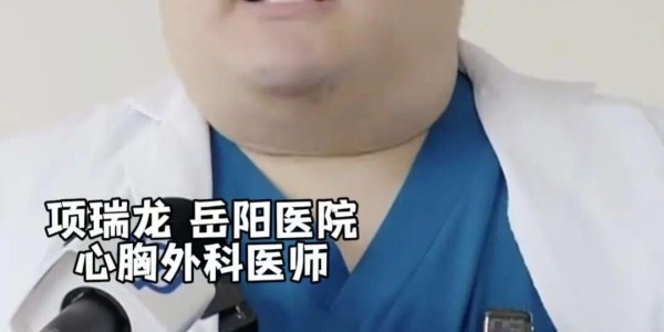 半岛体育官网-上海一医院300斤“重磅”医生火出圈！“过劳肥算工伤”具象化了！