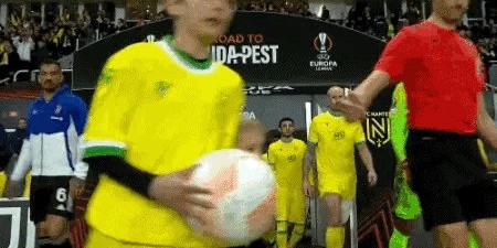 半岛体育在线-【欧联】迪马利亚戴帽+造红点，十人南特0-3尤文图斯