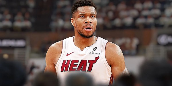 半岛体育网址-字母哥离队概率升至55%！三大心仪下家曝光：专家解析交易难度