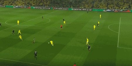 半岛体育在线-【欧联】迪马利亚戴帽+造红点，十人南特0-3尤文图斯