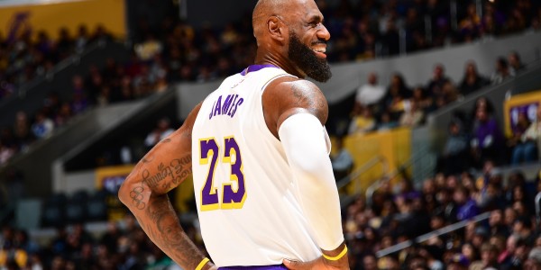 里德惊叹！老詹刚来NBA我和他打过 我又打了10年退役10年 他还在